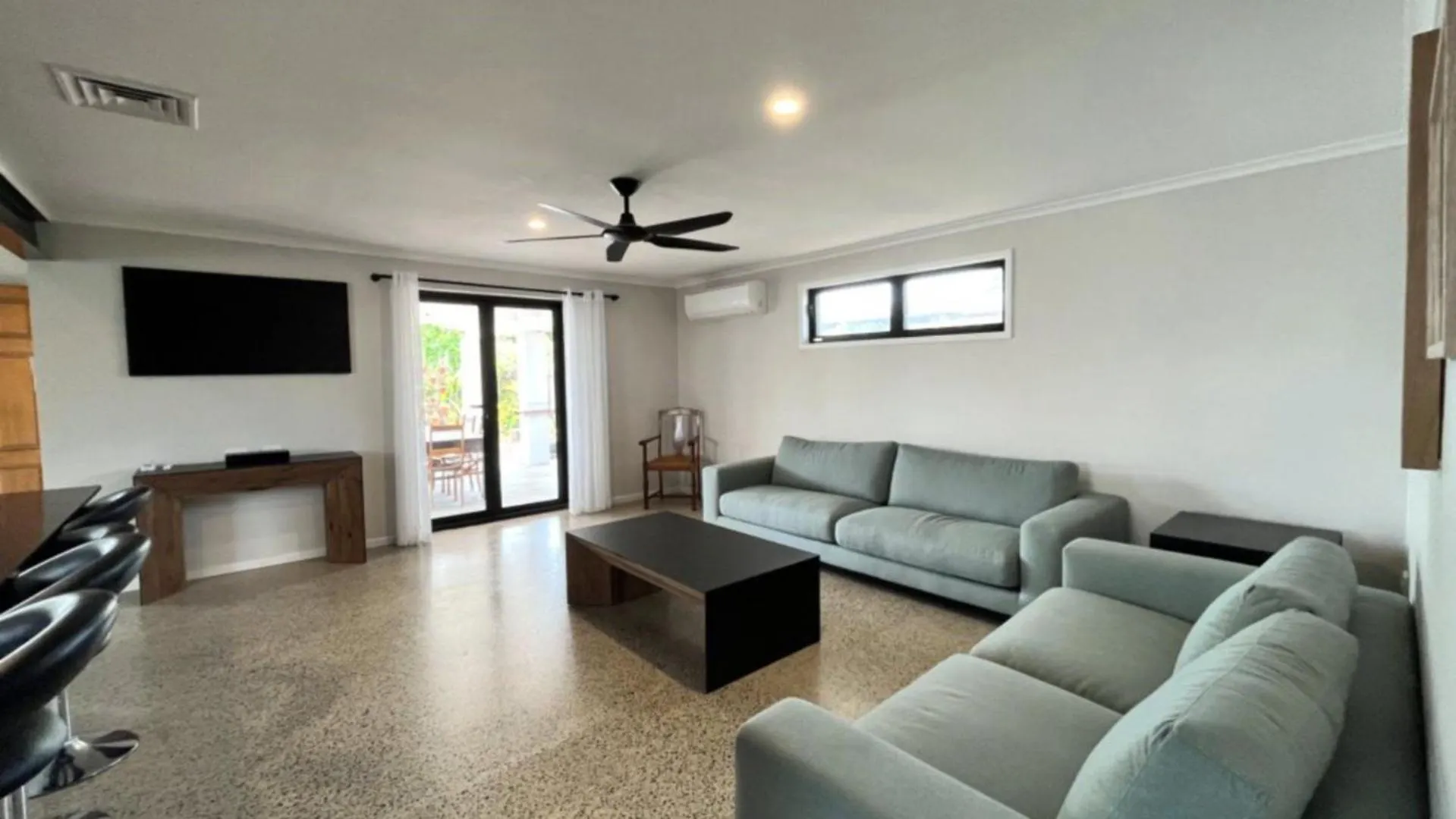 Beachside Bliss In The Crown Kawana Waters